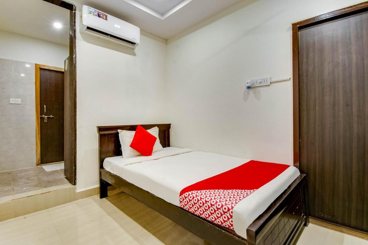 Oyo Hotel Chandrika Inn Near Jama Masjid Neu-Delhi Exterior foto
